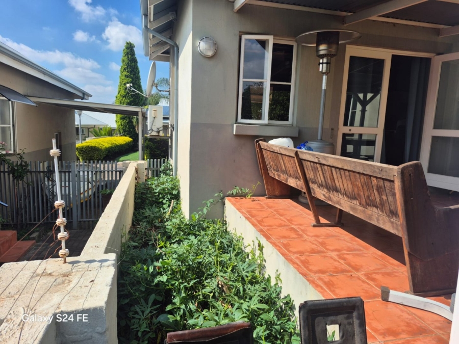 3 Bedroom Property for Sale in Waterval East North West